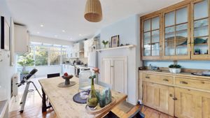 Kitchen- click for photo gallery